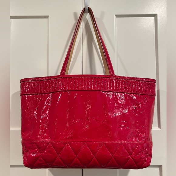 Coach Poppy Cherry Red Tote - Picture 3 of 14